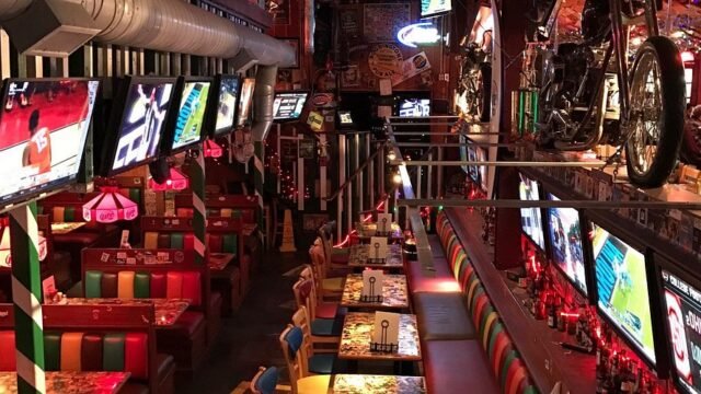 barneys-beanery-santa-monica